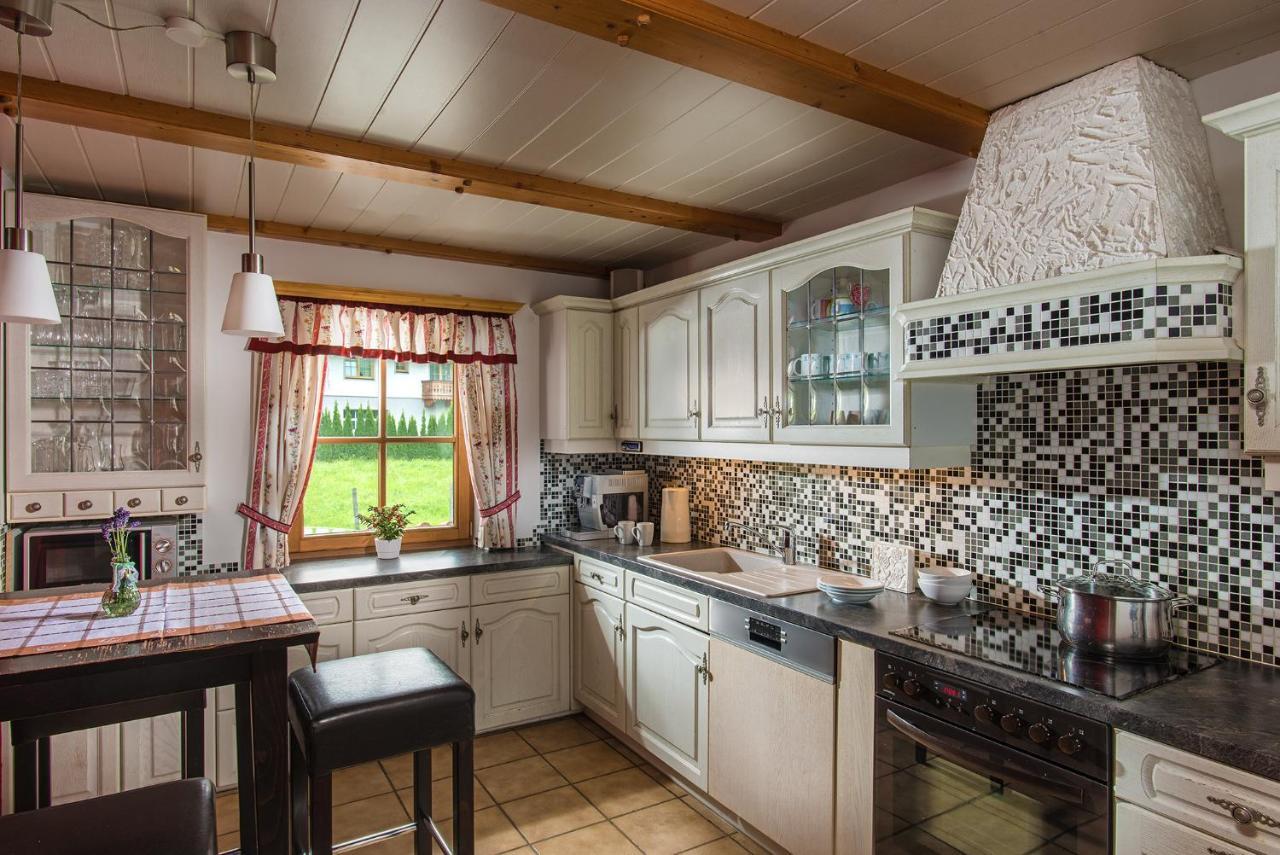 Ferienhaus "Kaprun" Екстериор снимка